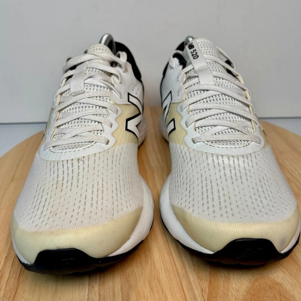 New Balance 520 v7 Mens White Black Running Shoes M520CW7 Size 11